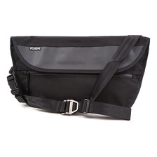 CHROME CLASSIC MESSENGER II BLACK BG322BK画像