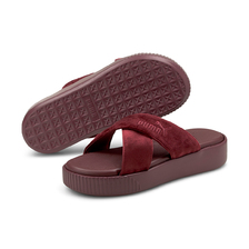 PUMA PLATFORM SLIDE VELVET Zinfandel 380675-01画像