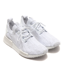 adidas NMD_R1 PK FOOTWEAR WHITE/FOOTWEAR WHITE/GRAY ONE FX6768画像