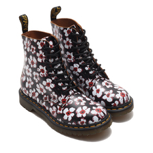 Dr.Martens CORE PRINT 1460 PASCAL BLACK+RED PANSY FAYRE VINTAGE SMOOTH BLACK 26456002画像