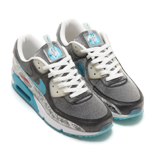 NIKE W AIR MAX 90 SE "SWOOSH MART" BLACK/CHLORINE BLUE-WHITE-BEACH DD5483-010画像