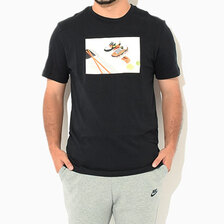 NIKE Food Shoeshi S/S Tee Black DD1327-010画像
