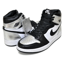 NIKE WMNS AIR JORDAN 1 HIGH OG Silver Toe black/black-metallic silver CD0461-001画像