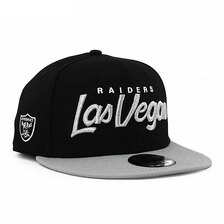 NEW ERA LAS VEGAS RAIDERS 9FIFTY SNAPBACK CAP BLACK GREY NE44061画像