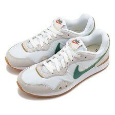 NIKE W VENTURE RUNNER WHITE/GREEN DJ2004-100画像