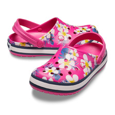 crocs Crocband&trade; seasonal graphic clog candy pink/floral 205579-6PW画像
