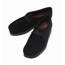 Clarks WALLABEE BOOTS BLACK SUEDE 26155522画像
