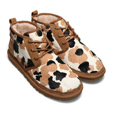 UGG NEUMEL COW PRINT CHESTNUT 1125432-CHE画像