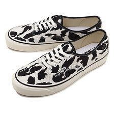 VANS ANAHEIM FACTORY AUTHENTIC 44 DX WHITE CORDUROY/OG COW PRINT VN0A54F29GP画像