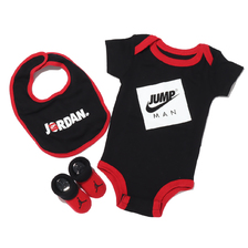 JORDAN BRAND BODYSUIT/BIB/BOOTIES 3-PIECE SET NJ0414-023画像