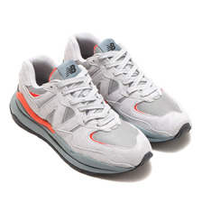 new balance M5740RC1 GRAY画像