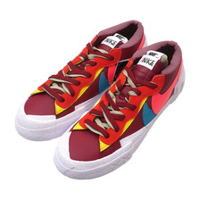 NIKE &times; sacai KAWS BLAZER LOW TEAM RED/HOT LAVA-WHITE DM7901-600画像