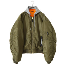 VETEMENTS REVERSIBLE HOODED BOMBER UE52JA220画像