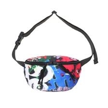VETEMENTS GRAFFITI FANNY PACK UE52BA400画像