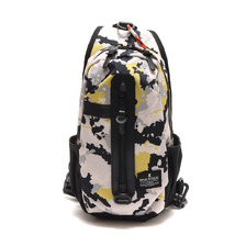 MAKAVELIC GARAGE BODY BAG MULTI 3122-10301-400画像