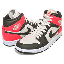 NIKE WMNS AIR JORDAN 1 MID SE lt orewood brn/newsprint DQ6078-100画像