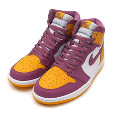 NIKE AIR JORDAN 1 RETRO HIGH OG UNIVERSITY GOLD/LIGHT BORDEAUX 555088-706画像