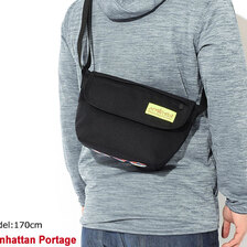 Manhattan Portage 22SS NYC Print Casual Extra Small Messenger Bag Black/Yellow Limited MP1603LVLNYC22SS画像