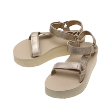 Teva FLATFORM UNIVERSAL LEATHER METALLIC CHAMPAGNE 1118943画像