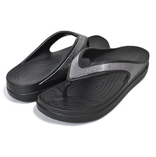 crocs SLOANE SHINE WEDGE FLIP W BLACK 206919-001画像