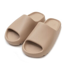 adidas YEEZY SLIDE PURE/PURE/PURE GW1934画像