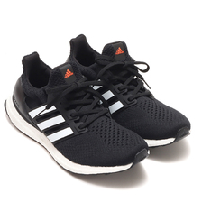 adidas ULTRABOOST 5.0 DNA M CORE BLACK/FOOTWEAR WHITE/SORAL ORANGE GV8749画像