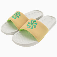 NIKE VICTORI ONE NN SLIDE Sesame/Stadium Green DM8598-200画像