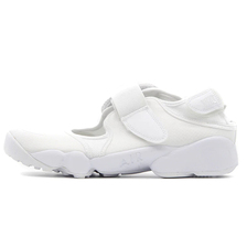 NIKE (WMNS) AIR RIFT BR WHITE/WHITE/PURE PLATINUM DN1338-100画像