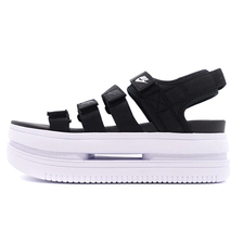 NIKE (WMNS) ICON CLASSIC SANDAL BLACK/WHITE/WHITE DH0223-001画像