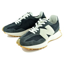 new balance MS327KB1 BLACK画像