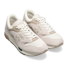 new balance CM1600MB BEIGE画像