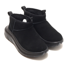 UGG M CA805 V2 ULTRA MINI BLACK 1130797-BLK画像