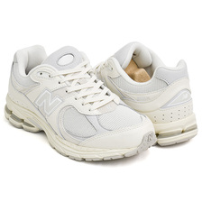 new balance M2002RWP WHITE / SEA SALT / RAW CASHEW画像