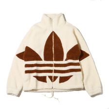adidas SHERPA JACKET CREAM WHITE/WILD BROWN HR3181画像