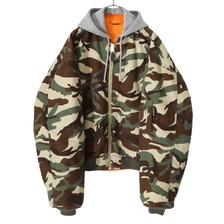 VETEMENTS HOODED CAMO BOMBER UA53JA900C画像