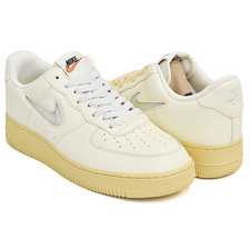 NIKE WMNS AIR FORCE 1 '07 LX COCONUT MILK / LIGHT BONE DO9456-100画像