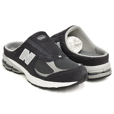 new balance M2002RMC BLACK / GREY画像