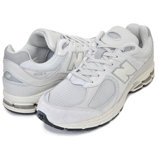 new balance M2002RO1 OFF-WHITE BEIGE画像