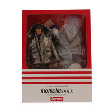 Supreme momoko DOLL画像