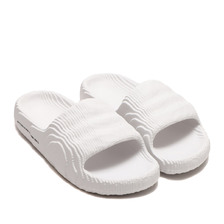 adidas ADILETTE 22 CRYWHT/CRYWHT/CBLACK HQ4672画像