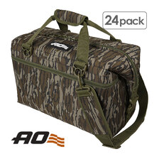 AO Coolers 24パック キャンバス ソフトクーラー AOBL24画像