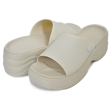 crocs SKYLINE SLIDE BONE 208182-2Y2画像