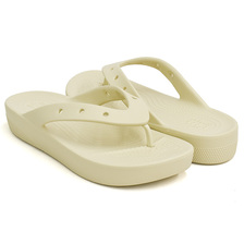 crocs CLASSIC PLATFORM FLIP WOMENS BONE 207714-2Y2画像