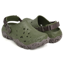 crocs ALL-TERRAIN ATLAS CLOG ARMYGREEN / ESPRESSO 208391-32C画像