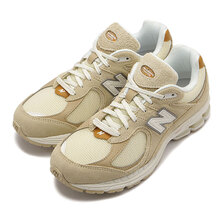 new balance M2002RSC BEIGE画像