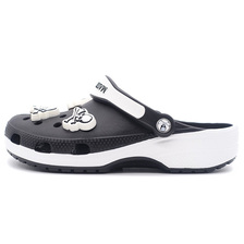 crocs CLASSIC CLOG "mastermind JAPAN" BLACK/WHITE 208211-066画像