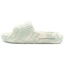 adidas ADILETTE 22 CREAM WHITE/LINEN GREEN/CORE BLACK IG5917画像
