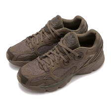 adidas ASTIR W EARTH STRATA/DARK BROWN/EARTH STRATA IE6987画像