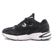 adidas ASTIR W CORE BLACK/CORE BLACK/FTWR WHITE IE9886画像