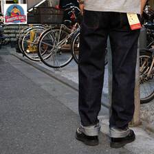 MOMOTARO JEANS 15.7oz SELVEDGE BLACK DENIM NARROW TAPERED 0901画像